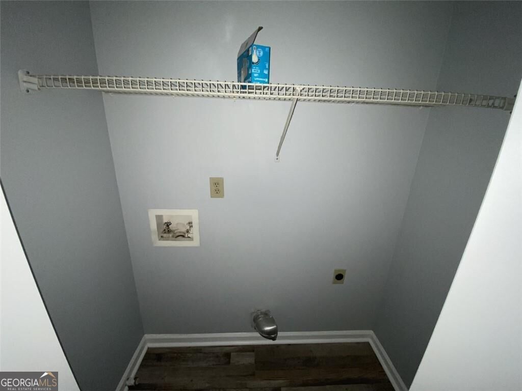1017 Rock Creek Lane Property Photo 11