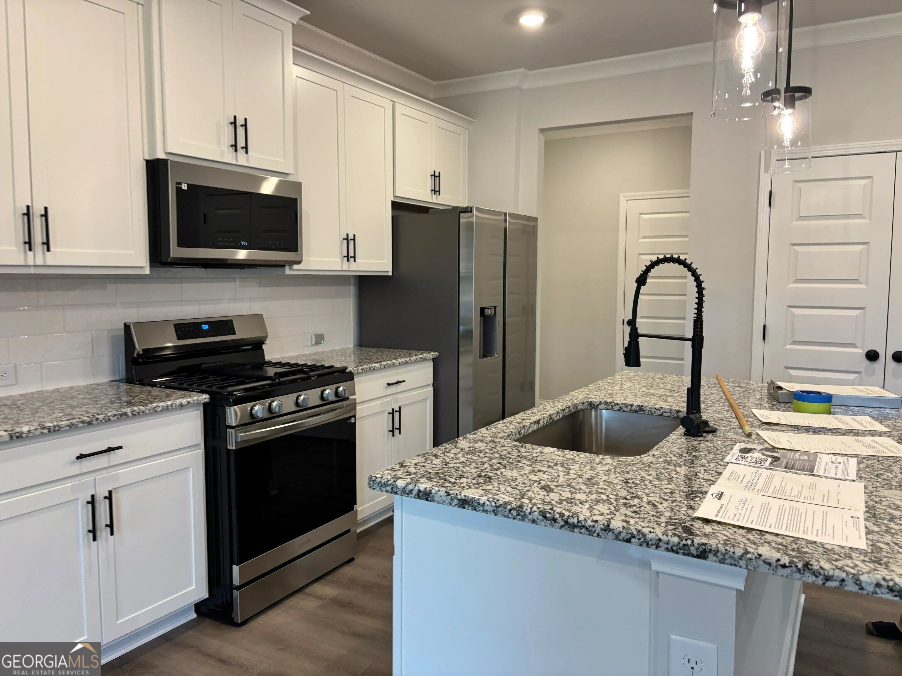 4212 Portsbrook Avenue Property Photo 6
