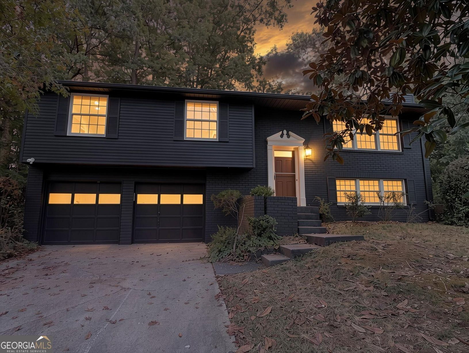 5700 Cape Cod Lane Property Photo 1