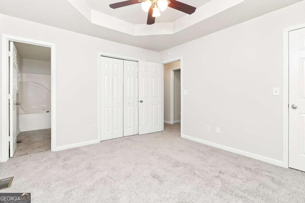 315 Thorn Thicket Way Property Photo 12