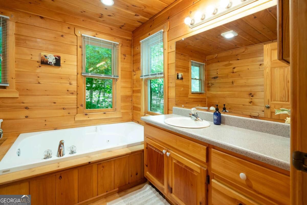 305 Martin Crossing Property Photo 22