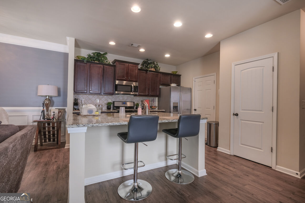2711 Morgan Glen Road Property Photo 25