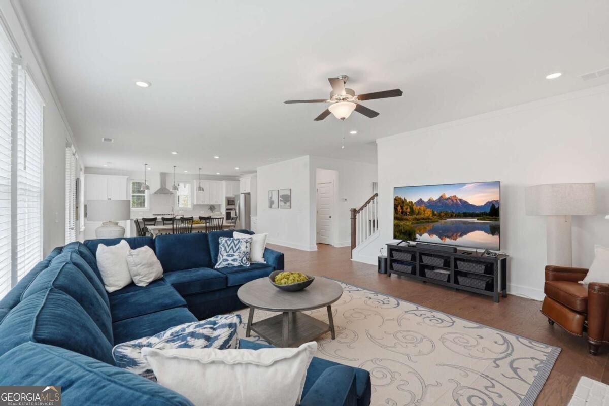 8210 Long Knoll Way Property Photo 8