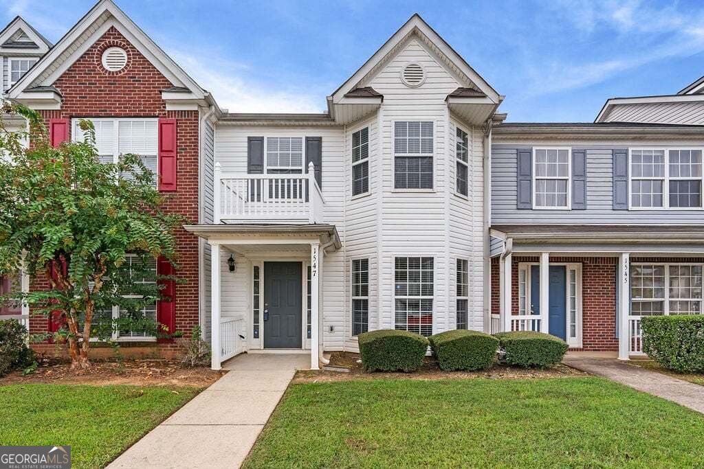 1547 April Lane Property Photo 1
