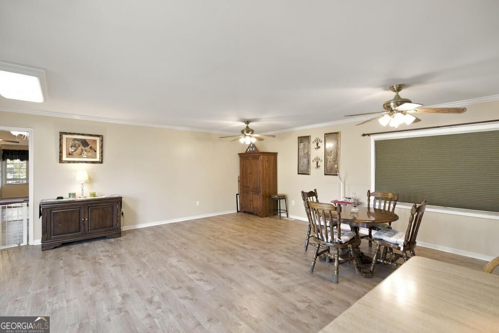 549 Burnett Road Property Photo 21