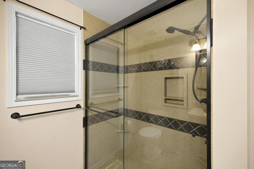 549 Burnett Road Property Photo 30