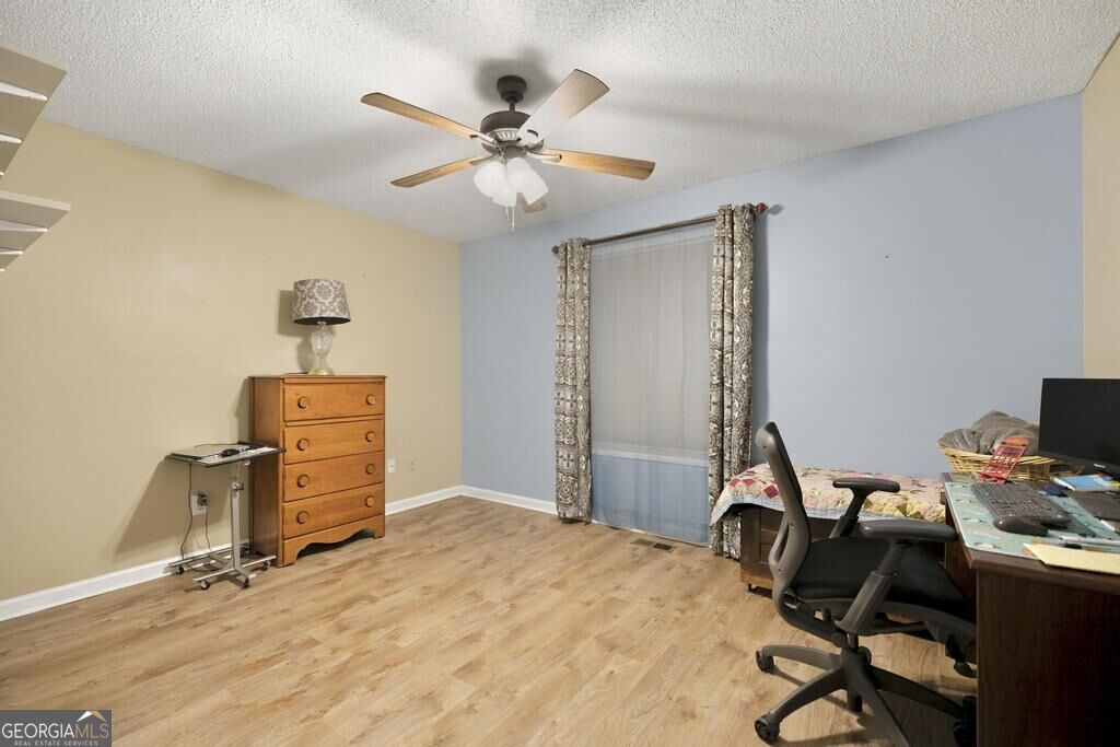 549 Burnett Road Property Photo 31