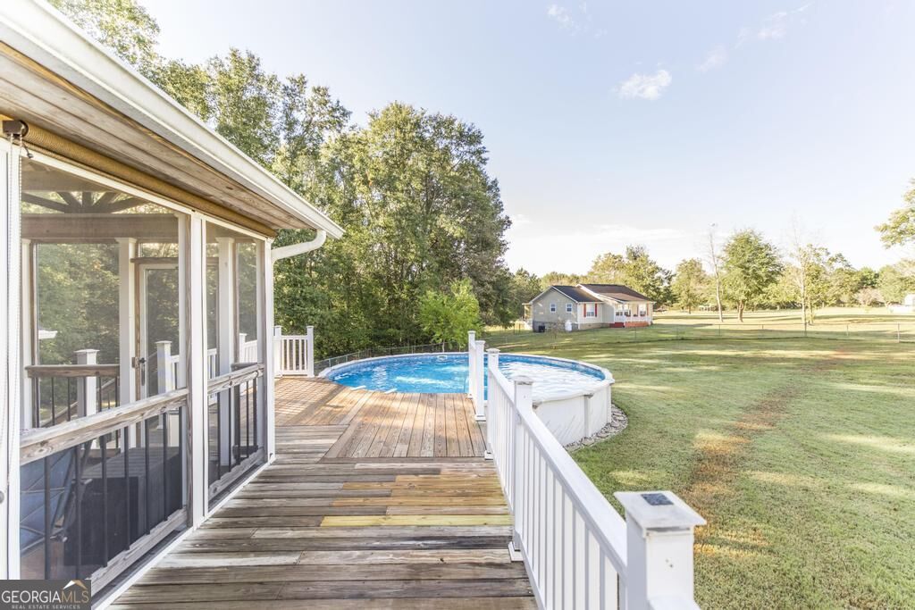 549 Burnett Road Property Photo 35
