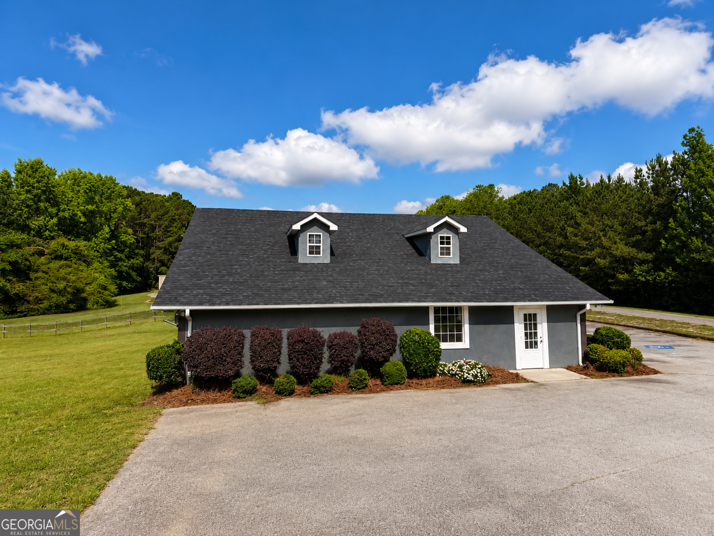 272 Highway 41 N Property Photo 3
