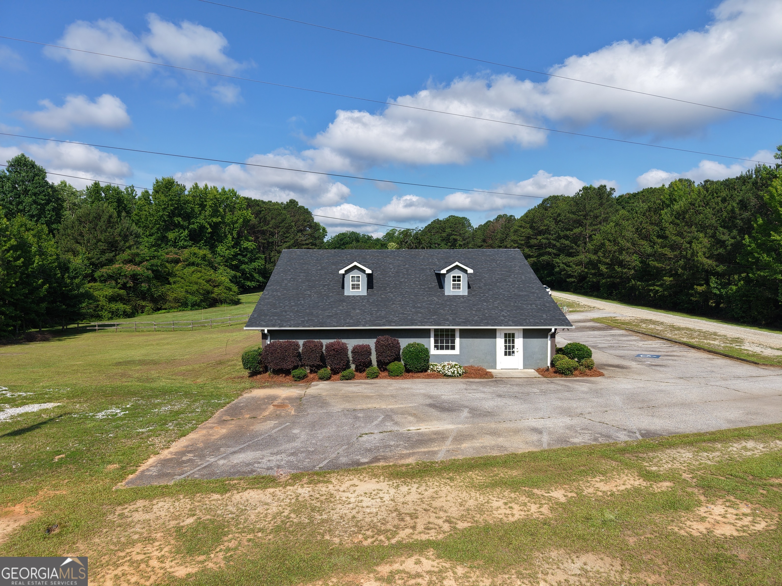 272 Highway 41 N Property Photo 6