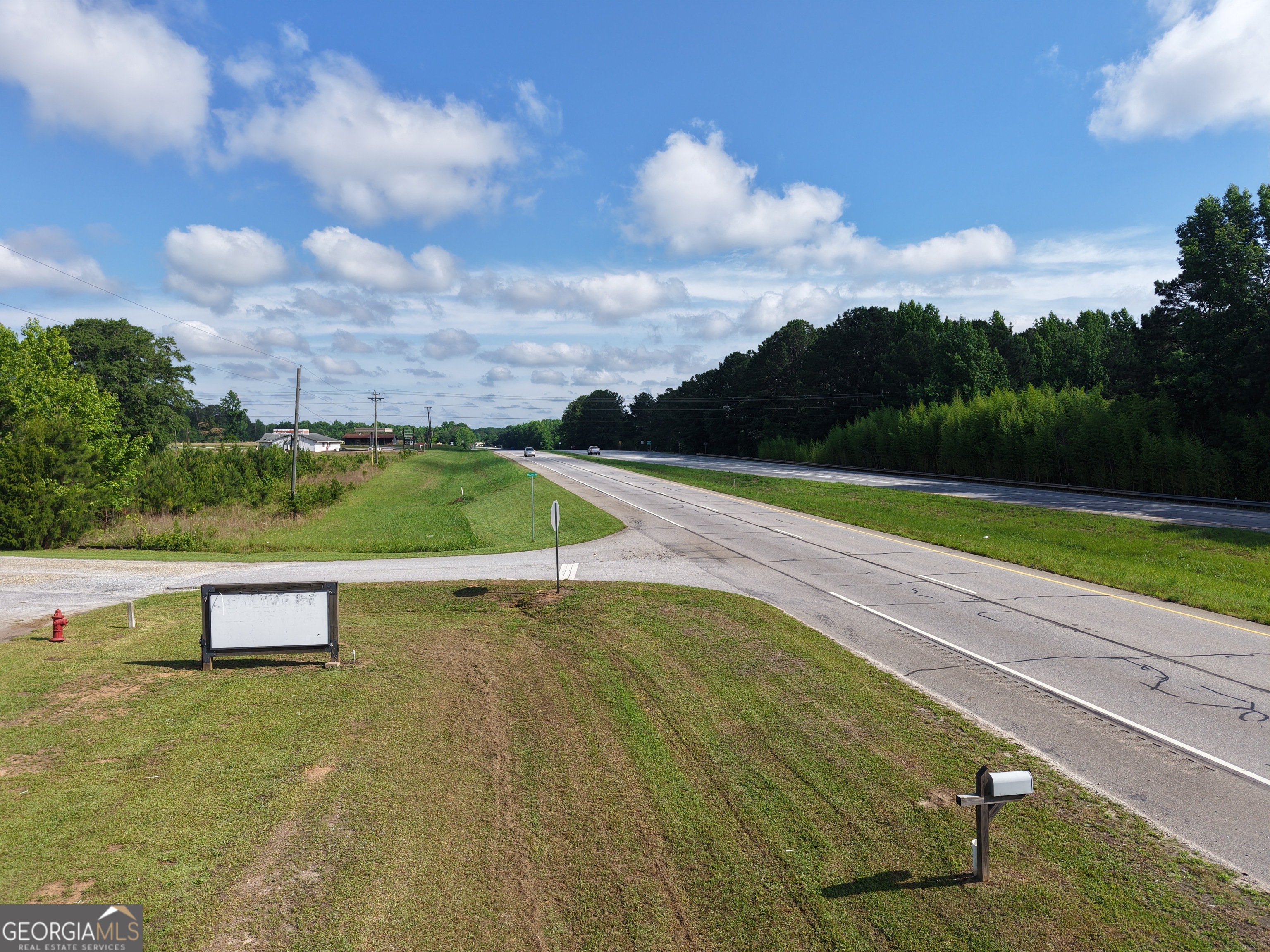 272 Highway 41 N Property Photo 10