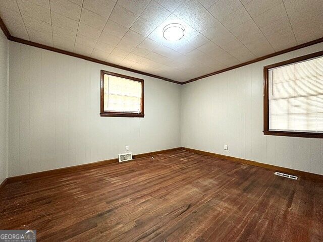 2875 Horseshoe Drive Property Photo 6