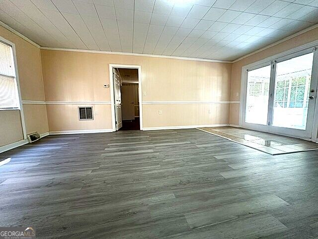 2875 Horseshoe Drive Property Photo 10
