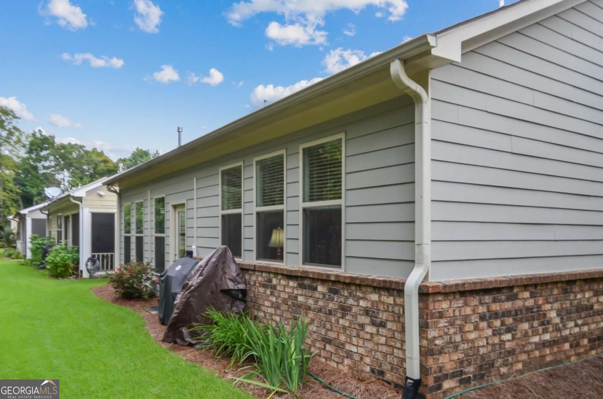 3040 Appling Hills Drive Property Photo 5