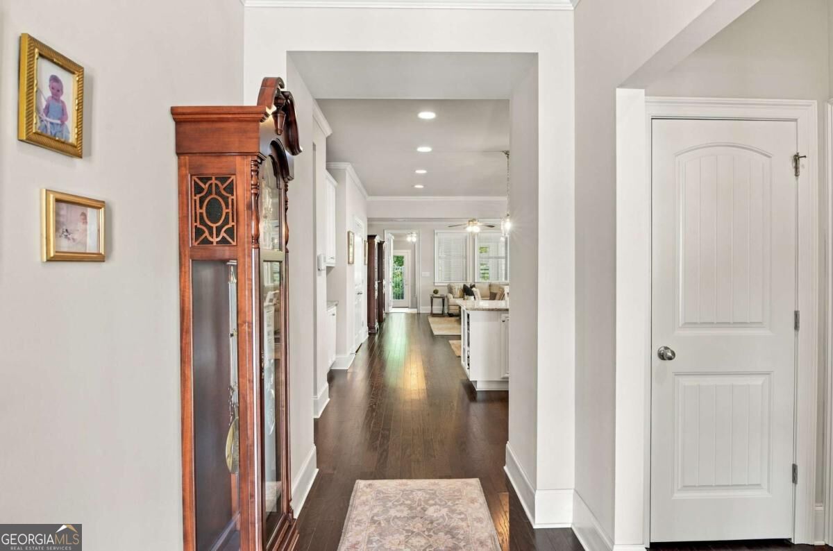 3040 Appling Hills Drive Property Photo 8