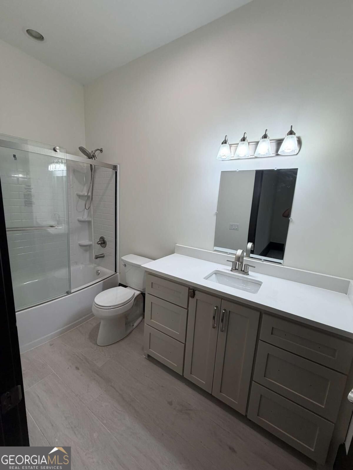 20 Club Drive Property Photo 19