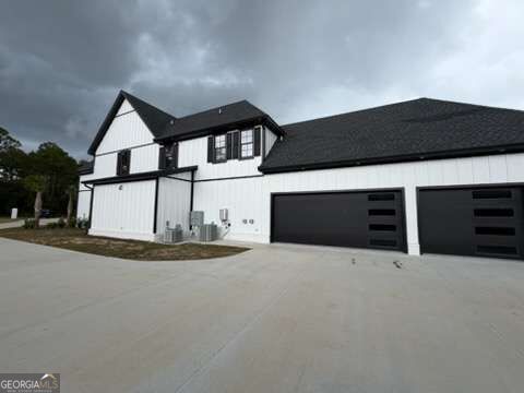 20 Club Drive Property Photo 40