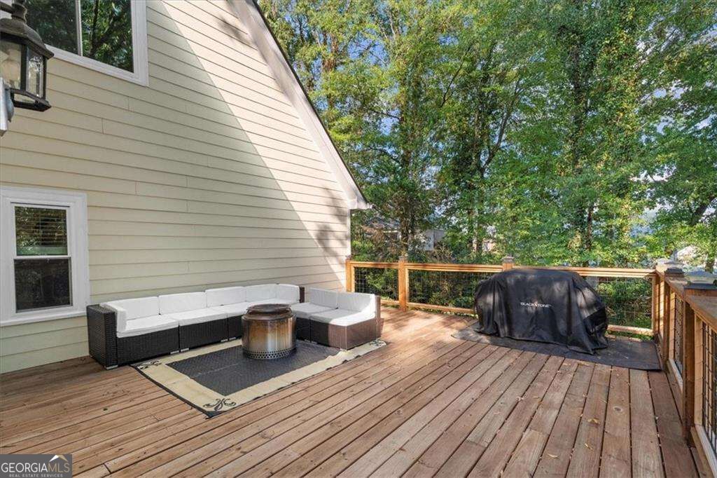 175 Devonwood Drive Property Photo 29