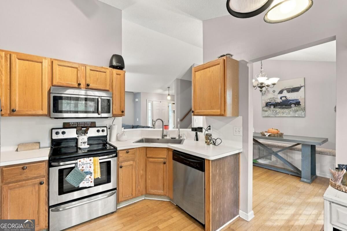 96 Boxcaray W Property Photo 12