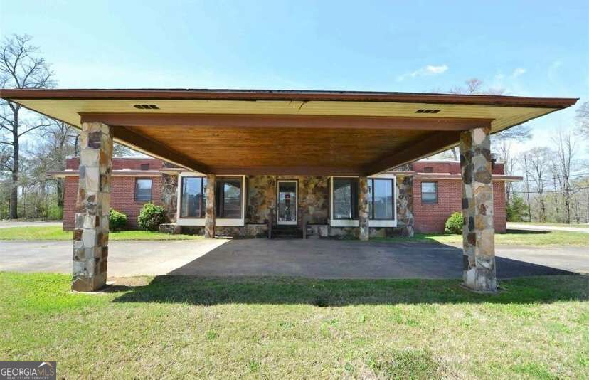 4505 20th Avenue Property Photo 1