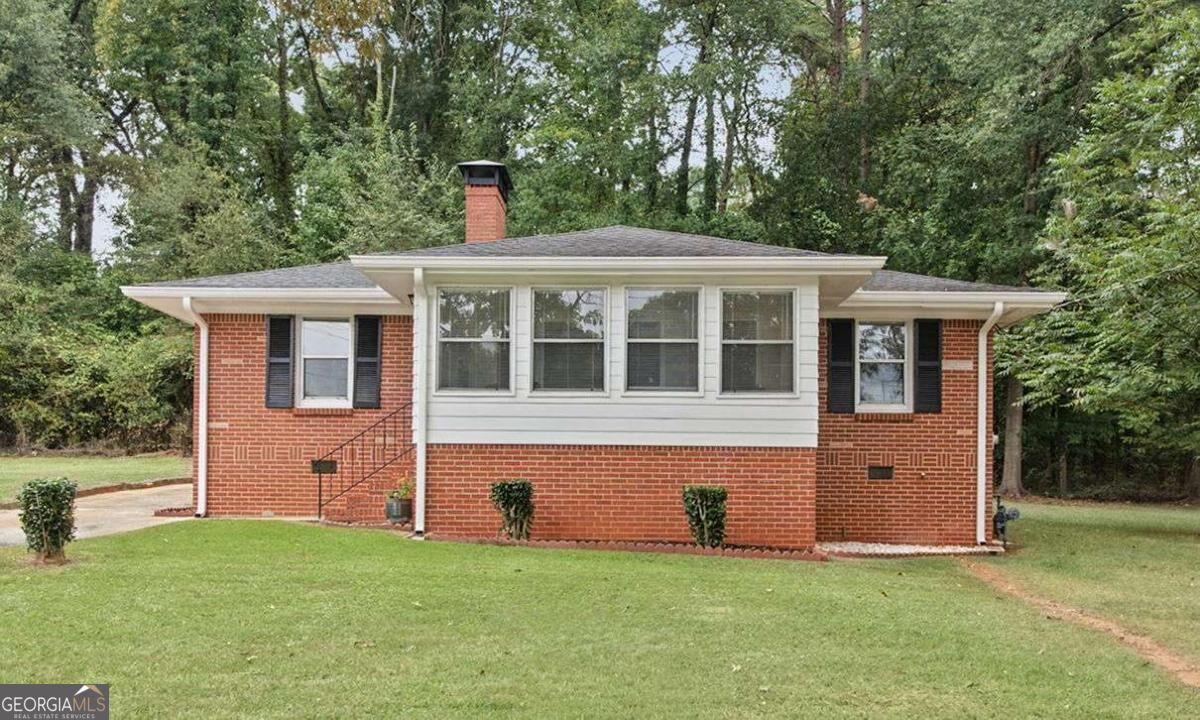2686 Snapfinger Road Property Photo 1