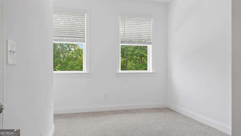6603 Beacon Drive Property Photo 6