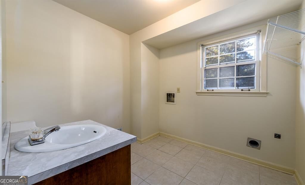 462 Emily Drive Sw Property Photo 27