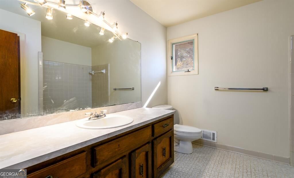 462 Emily Drive Sw Property Photo 28