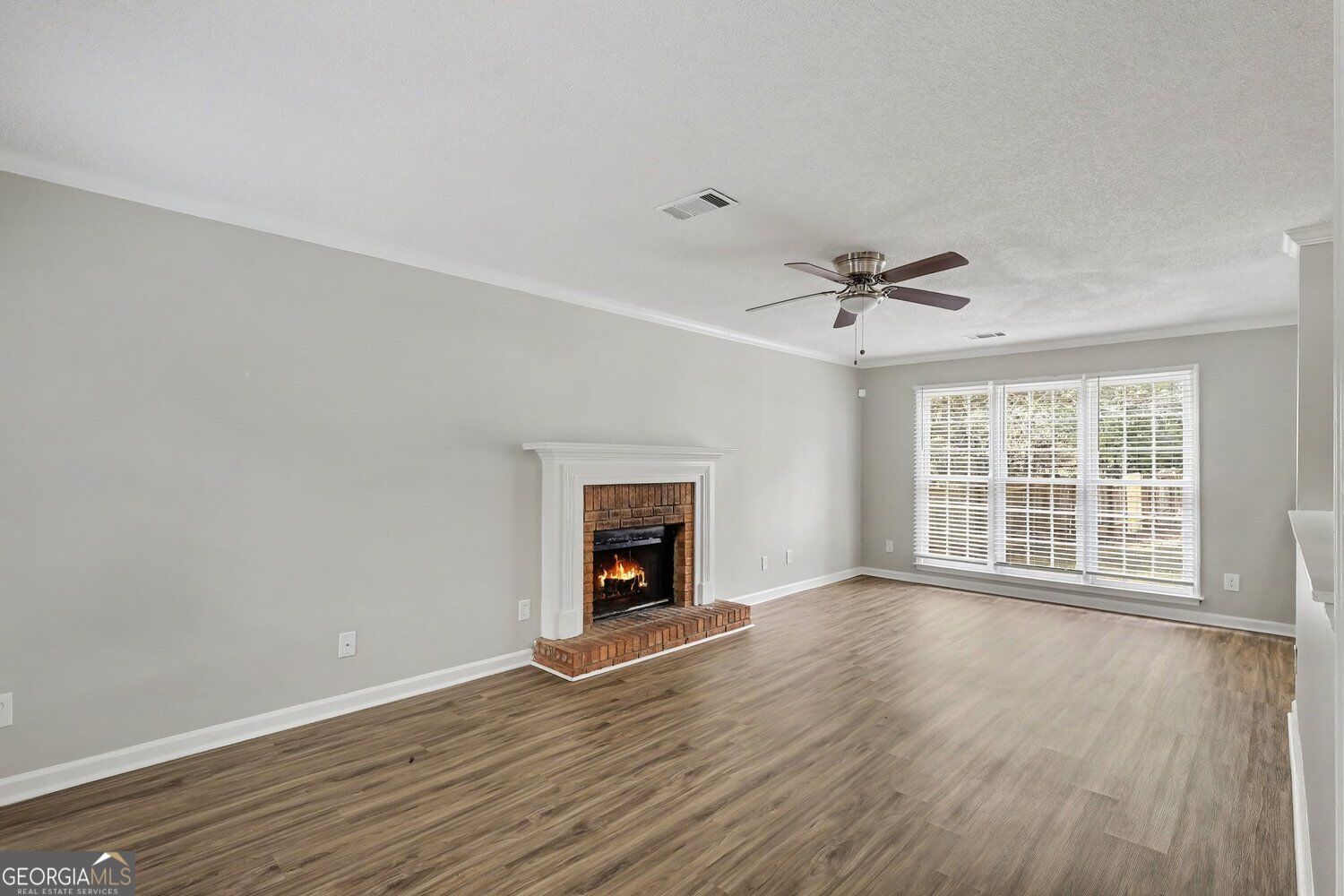 3131 Ashbury Lane Property Photo 6