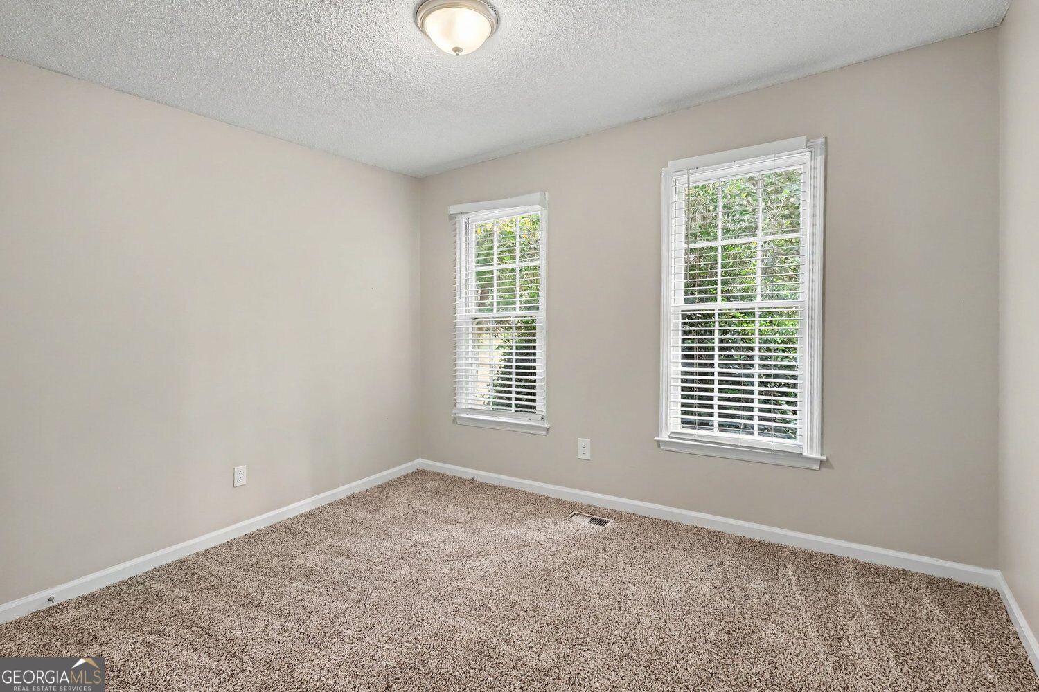 3131 Ashbury Lane Property Photo 16
