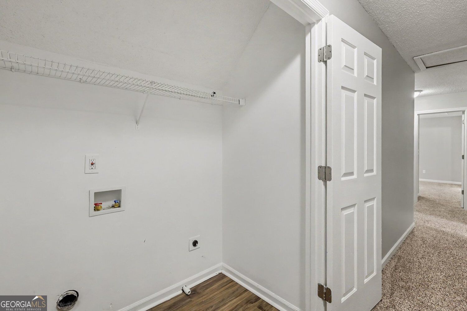3131 Ashbury Lane Property Photo 19