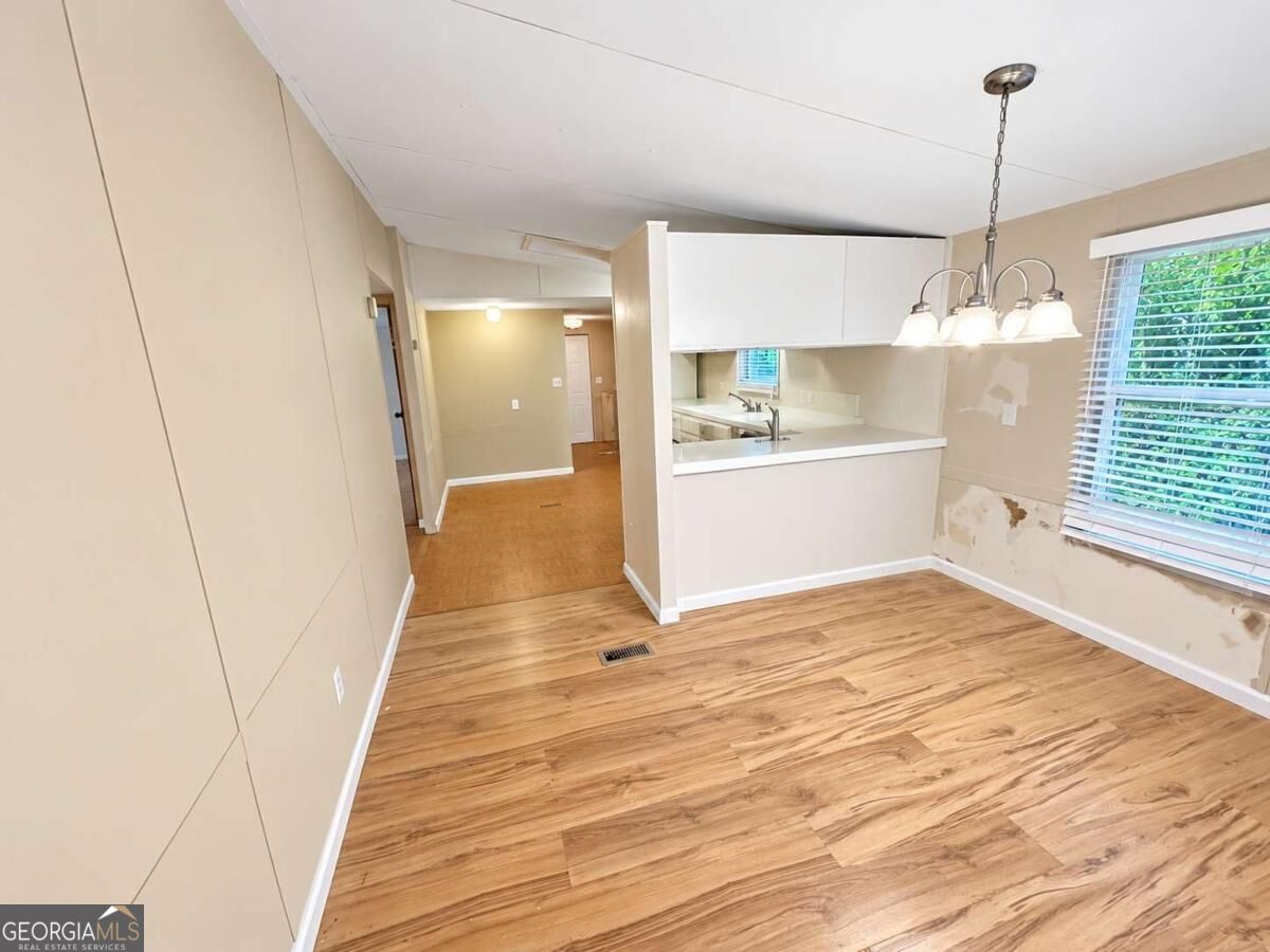 729 Doster Circle Property Photo 8