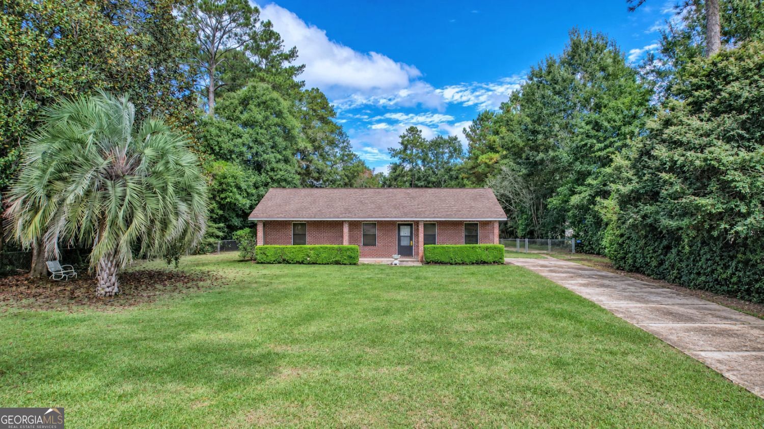 1531 Broach Avenue Property Photo 1