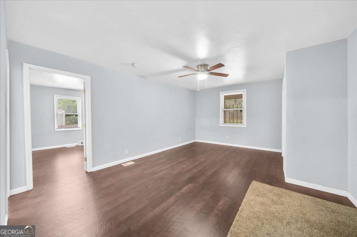819 Woodbourne Drive Sw Property Photo 23