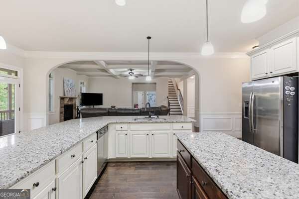 1341 Riverhill Drive Property Photo 11