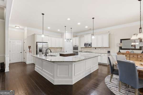 1341 Riverhill Drive Property Photo 12