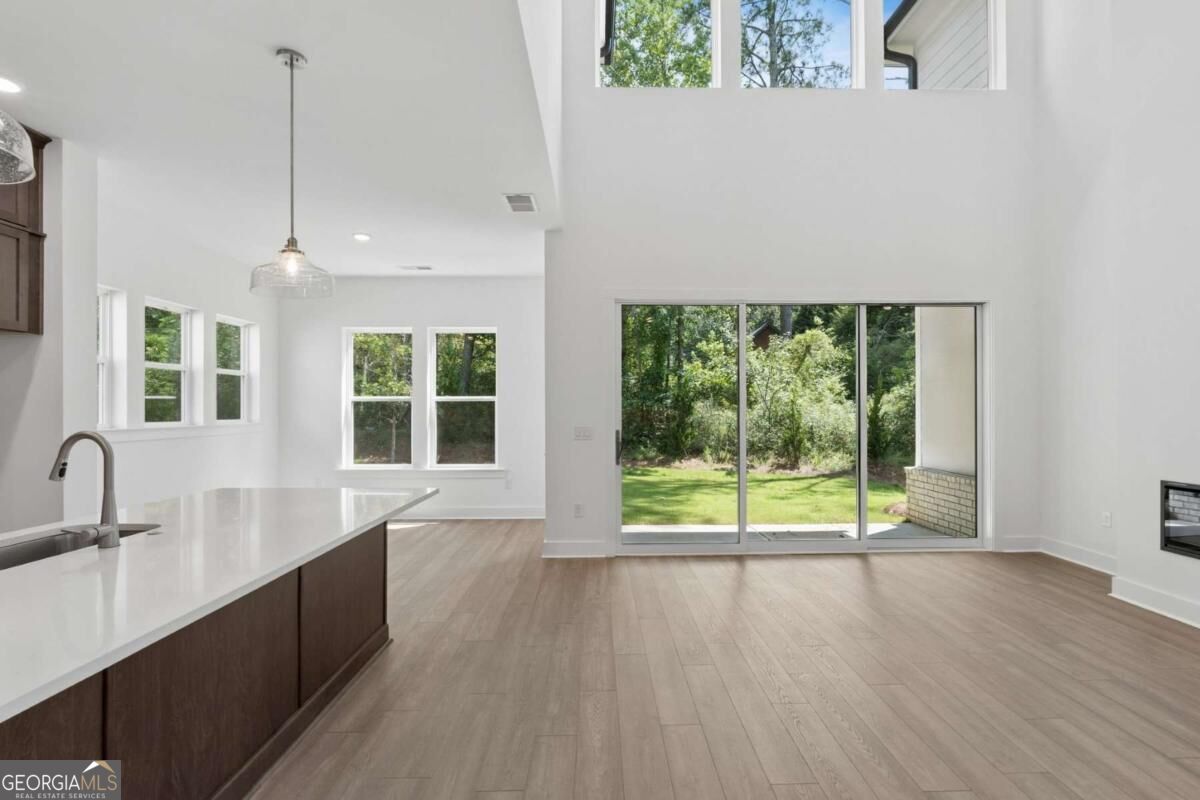 4515 Beechnut Circle Property Photo 7
