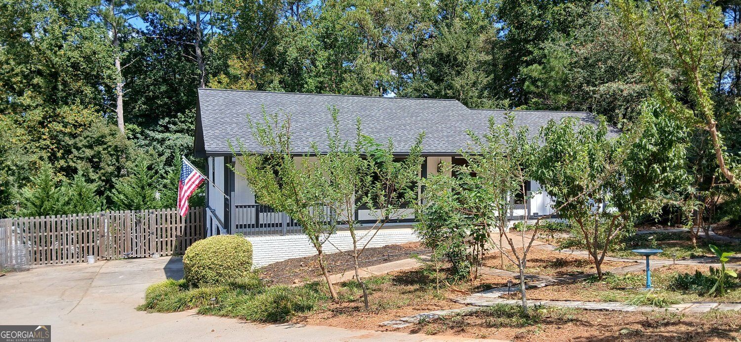 4268 Smithsonia Court Property Photo 2