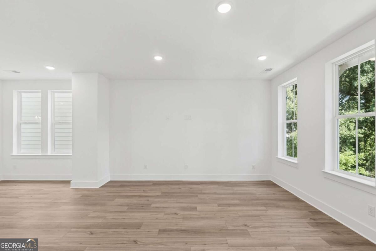646 Memphis Drive Property Photo 13