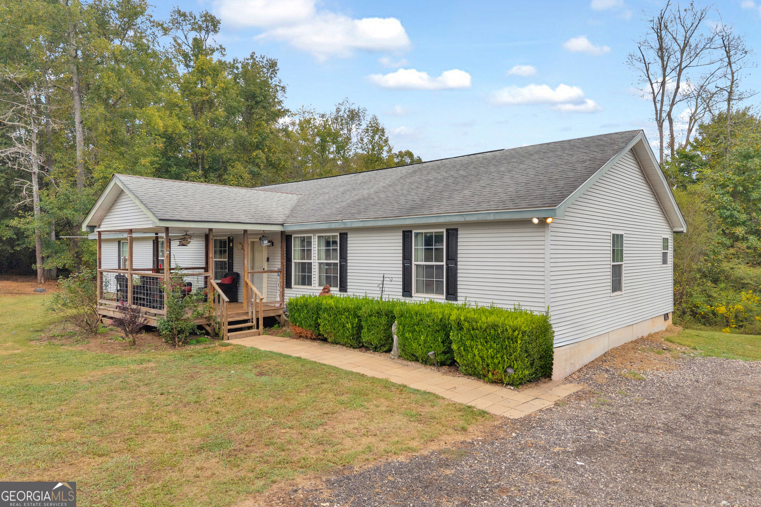 602 Stephens Salem Road Property Photo 4