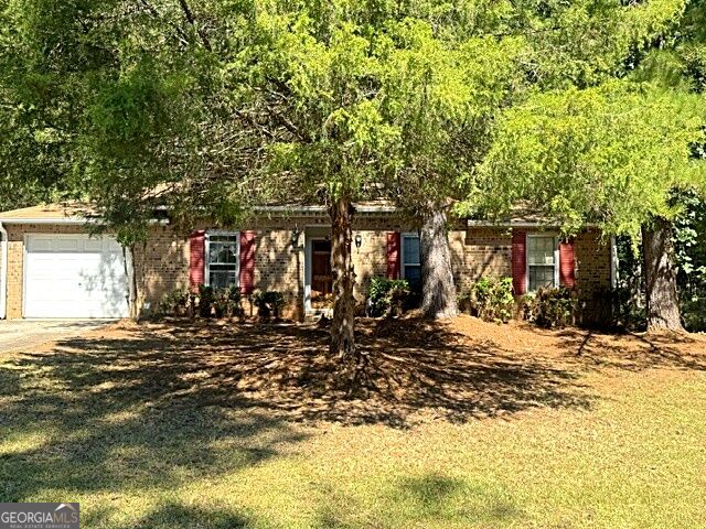 58 Rivercrest Drive Property Photo 1