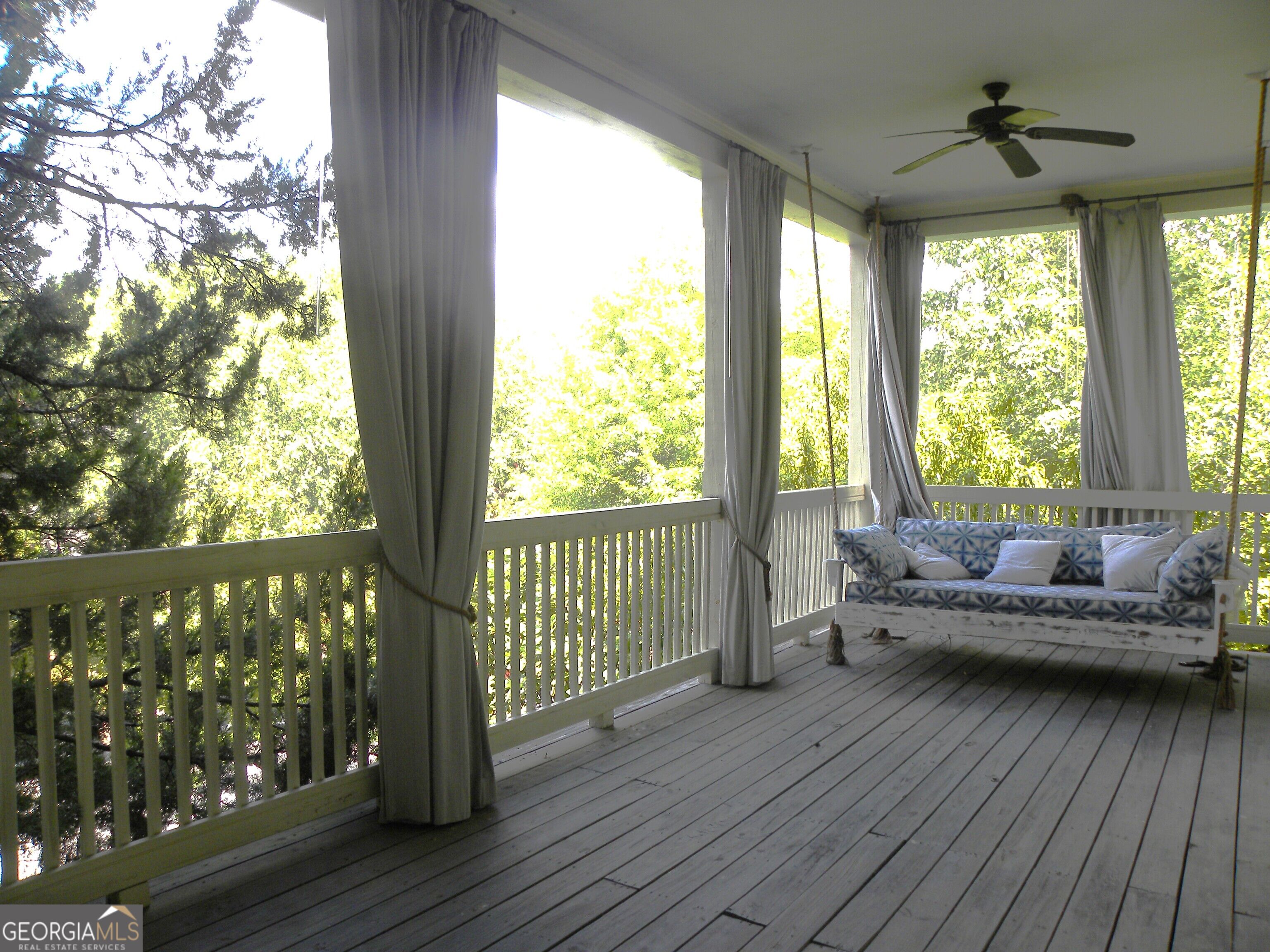 10555 Serenbe Lane Property Photo 14