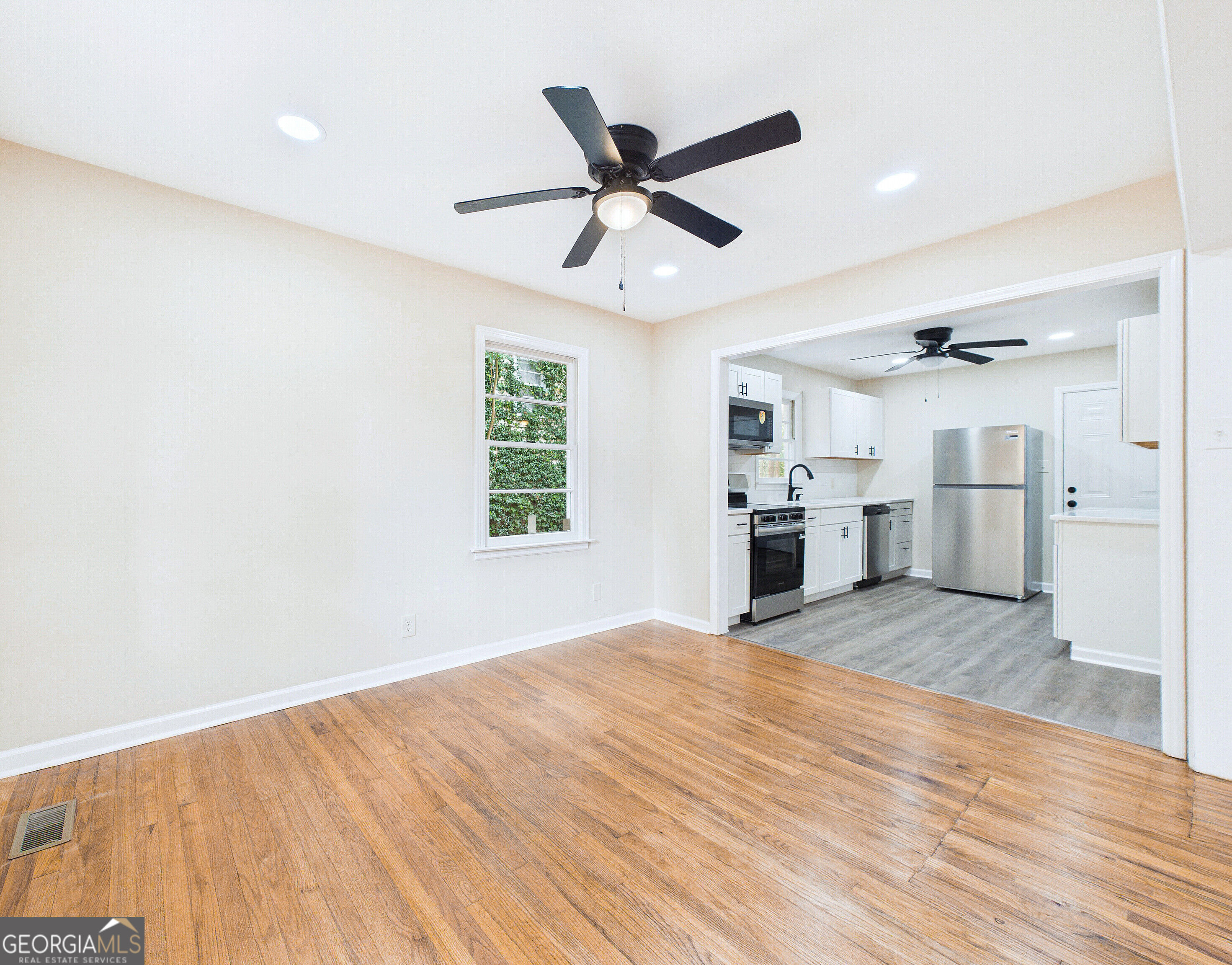 588 Rogers Drive Property Photo 13
