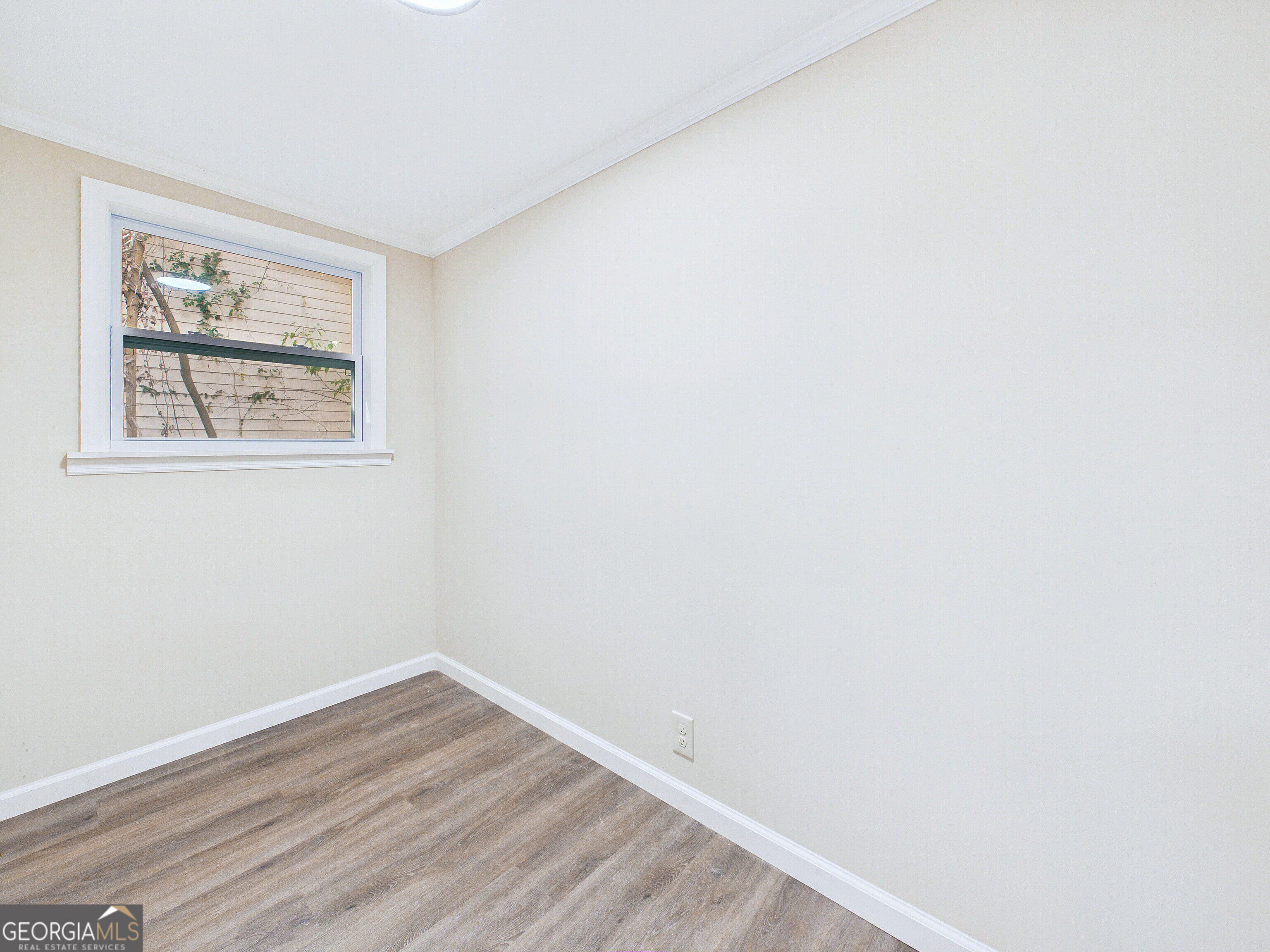 588 Rogers Drive Property Photo 24