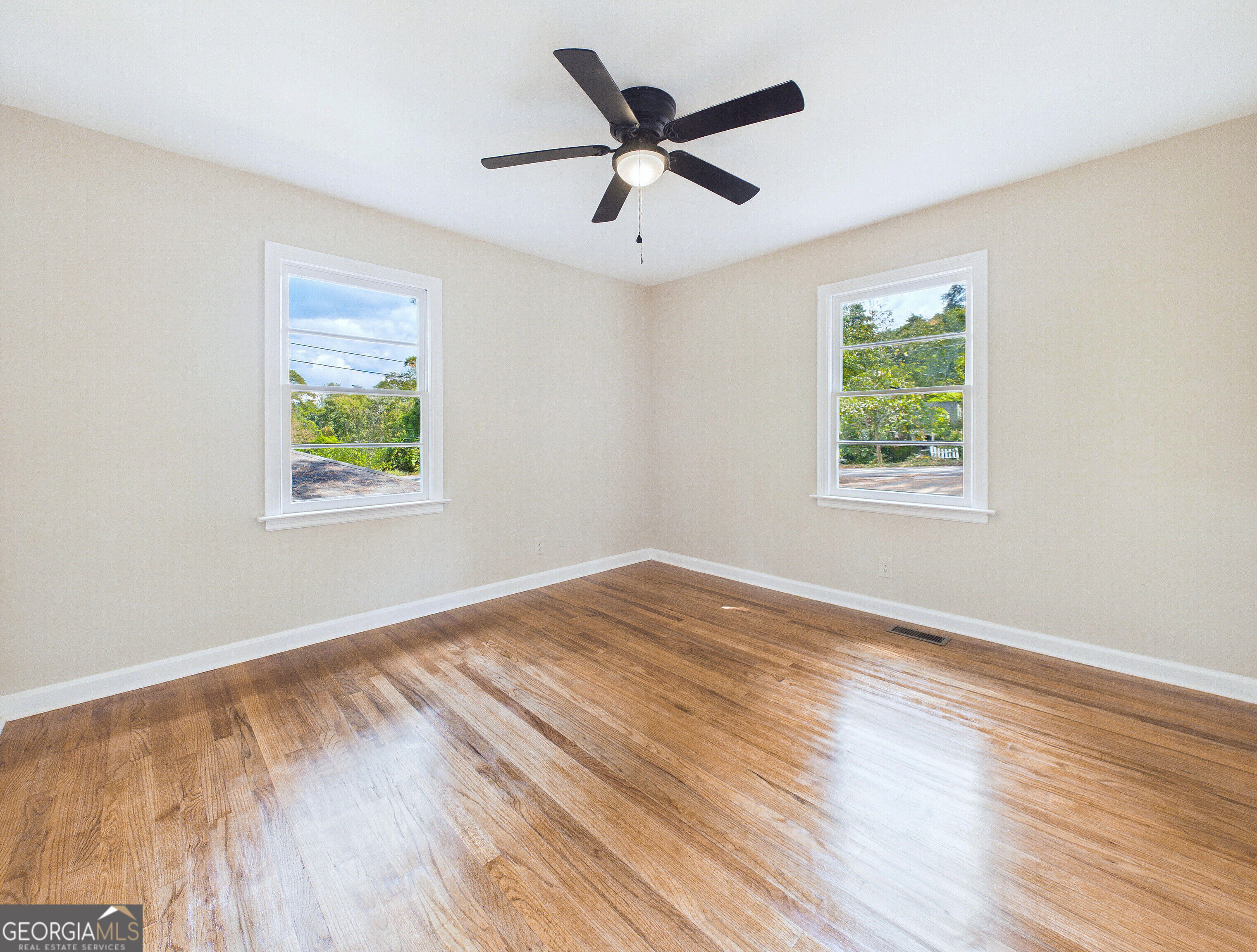 588 Rogers Drive Property Photo 40