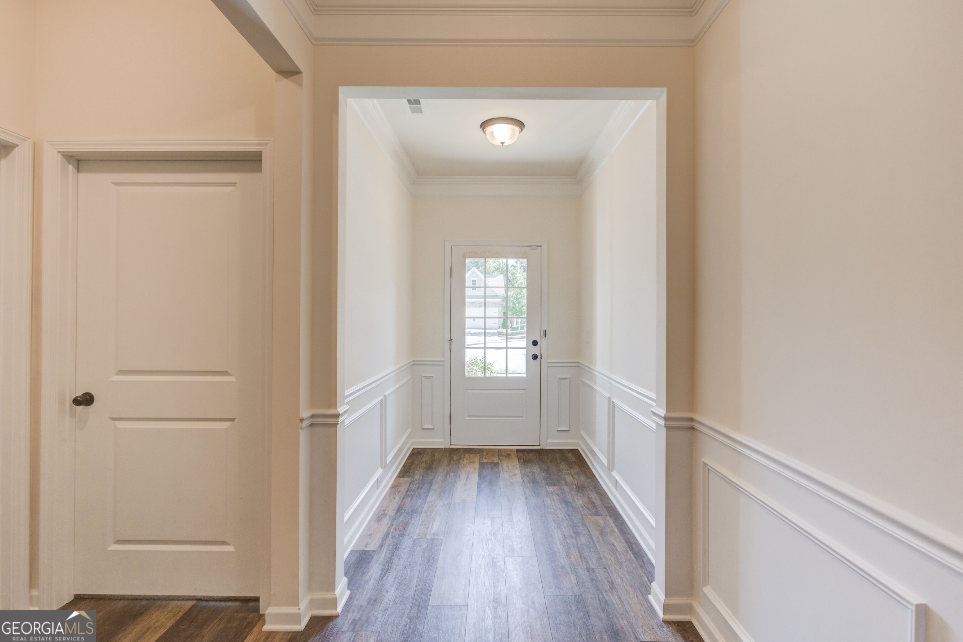 2279 Cedar Place Court Property Photo 6