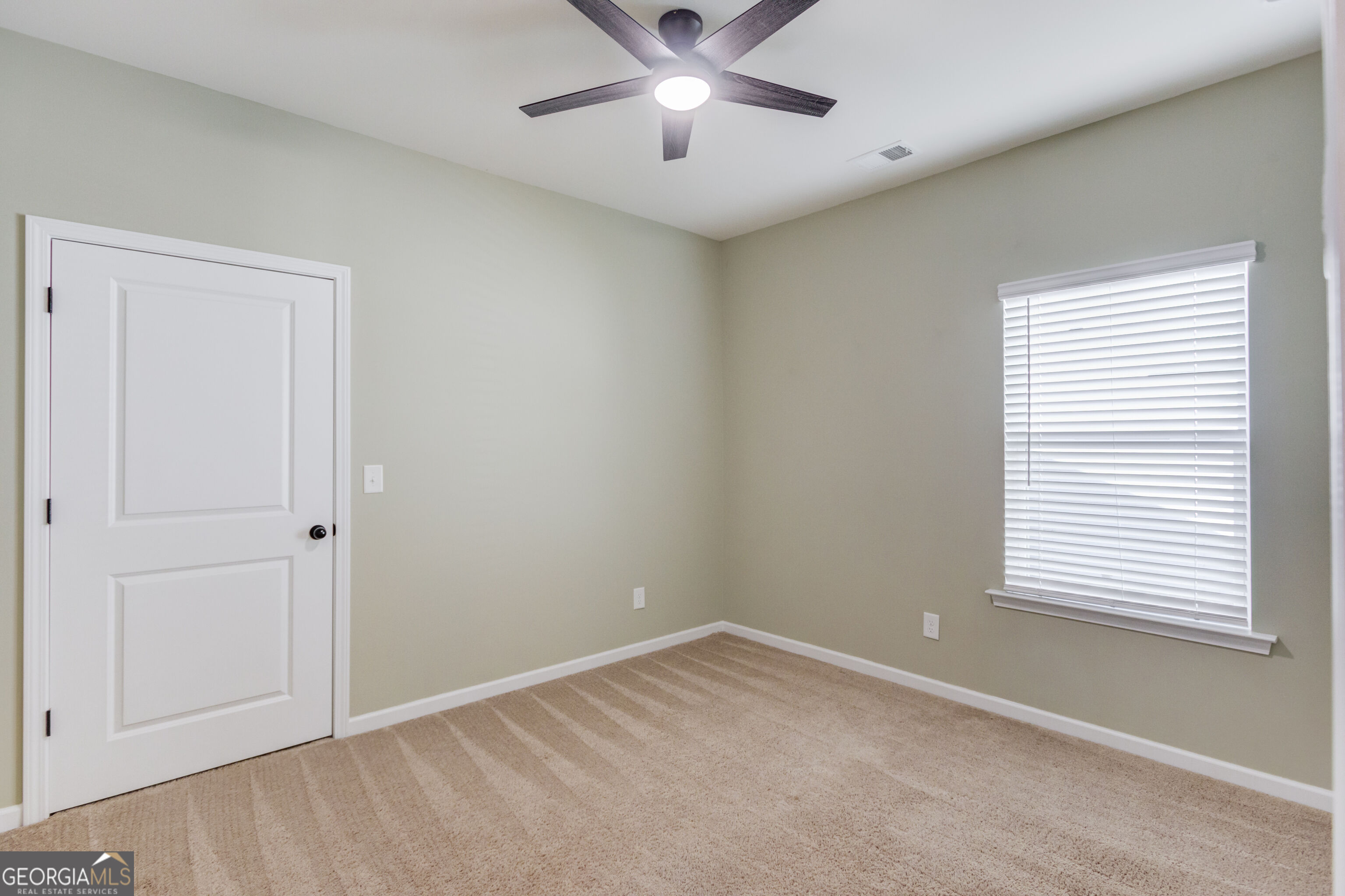 2279 Cedar Place Court Property Photo 31