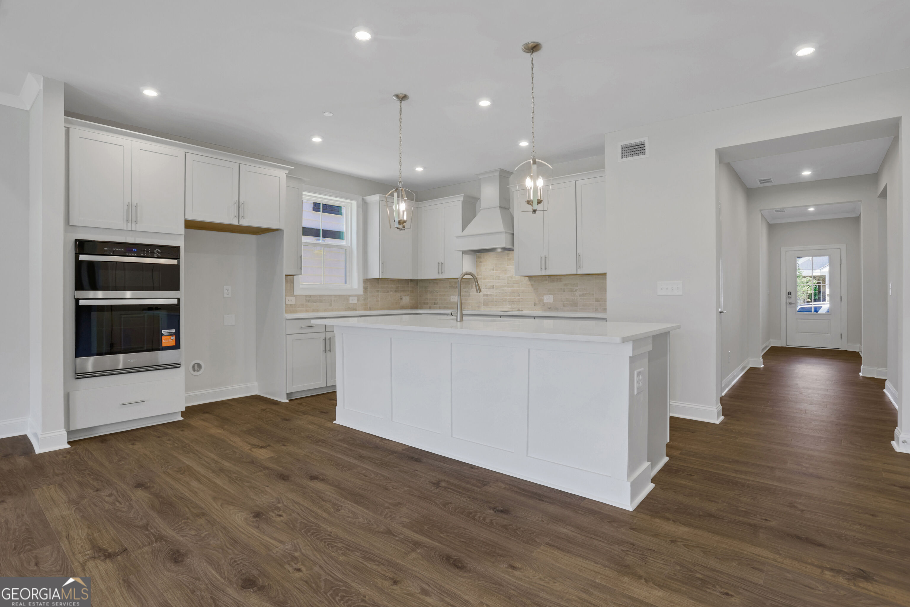 130 Willowfern Lane Property Photo 4