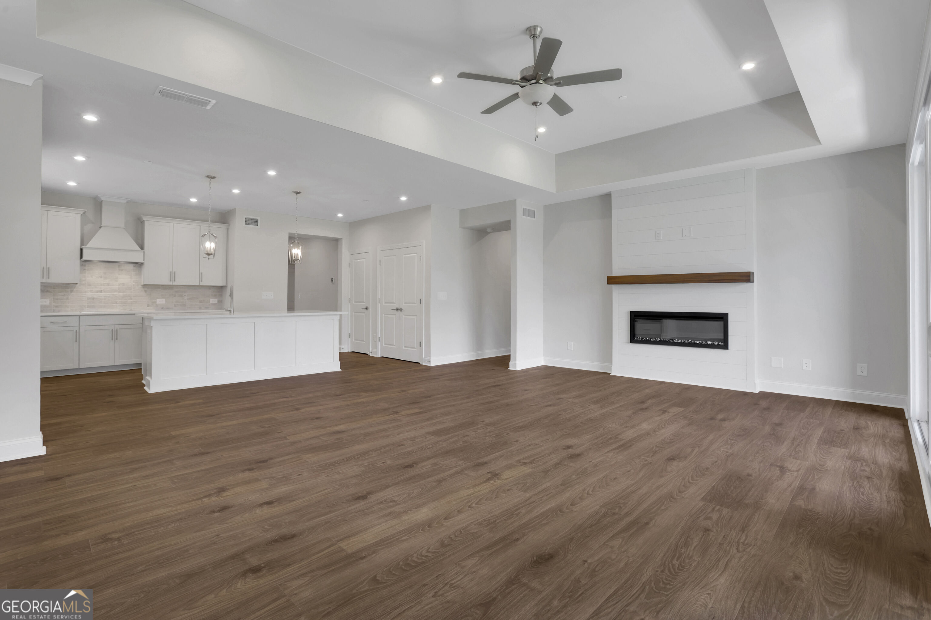 130 Willowfern Lane Property Photo 10