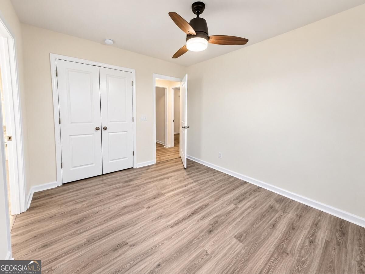 6 Easy Street Property Photo 11
